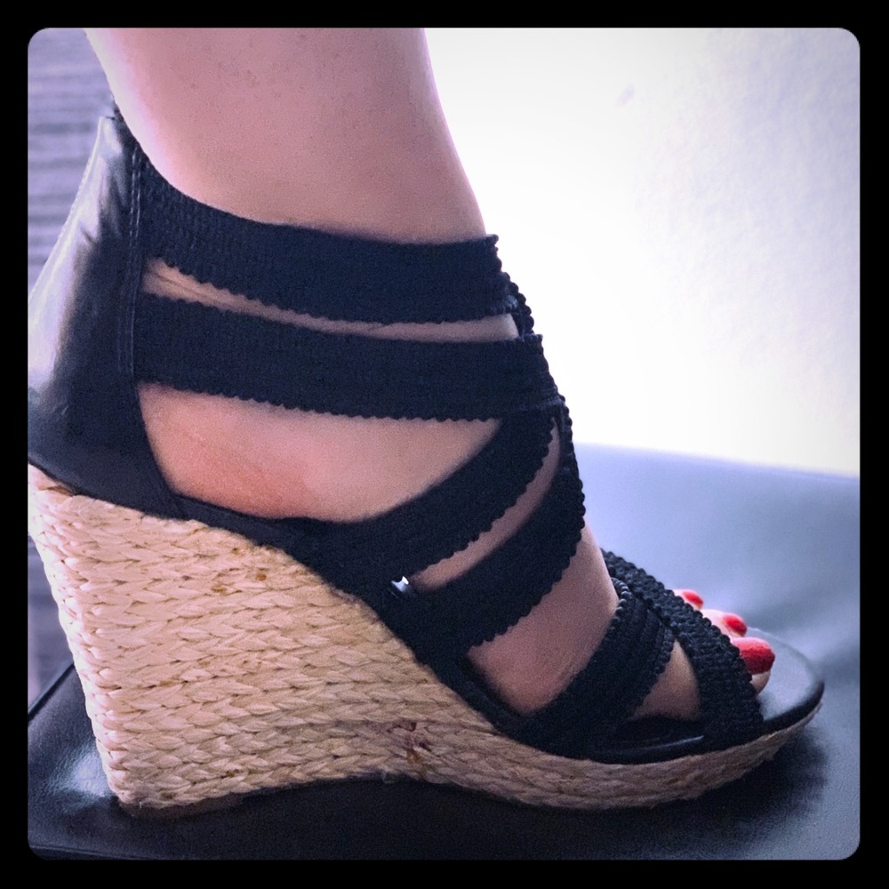 Jessica Simpson Wedges